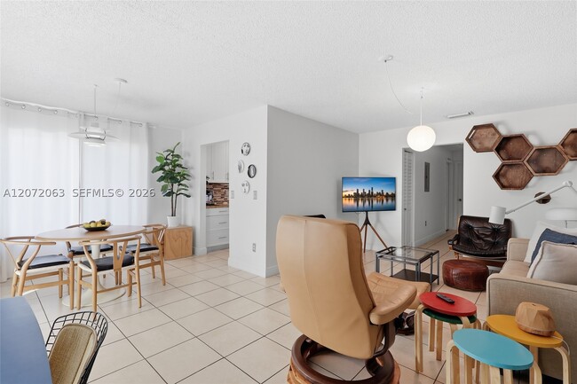 13933 SW 46th Terrace