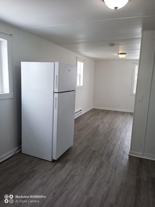 Photo - 605 N Hayes Ave