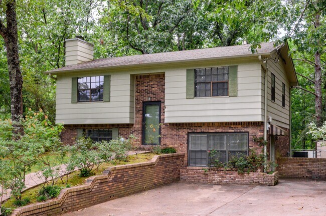 Photo - 3377 Cedarbrook Cir