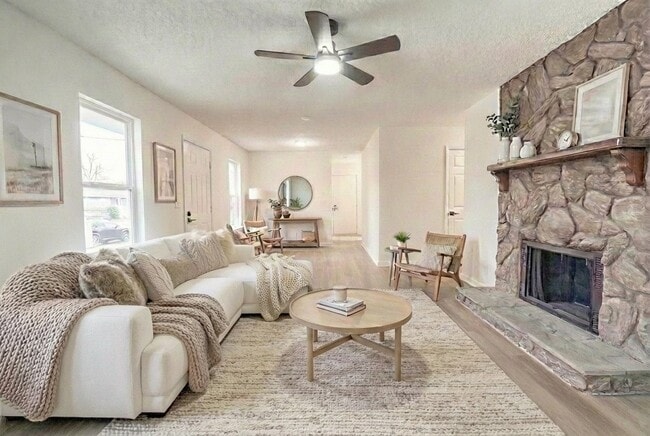 Photo - 1805 Meadow Cliff Dr