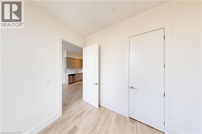 Photo - 212 King William St Unit 1411