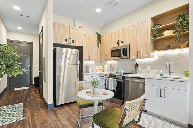 Photo - 9127 Research Blvd Unidad ID1365738P