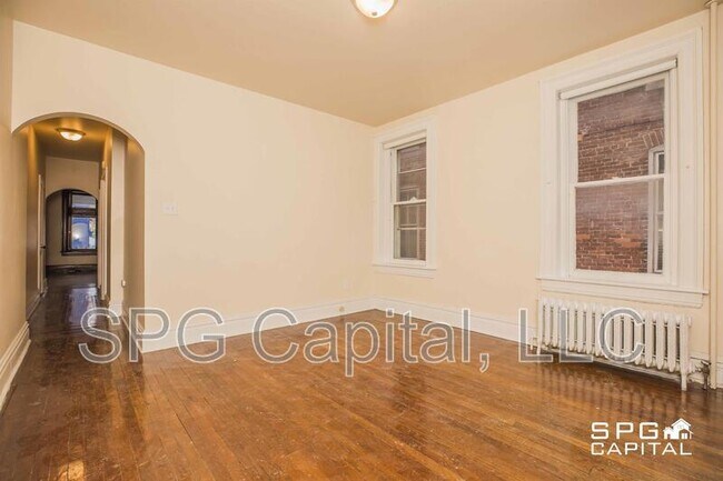 Photo - 38 E Middle St