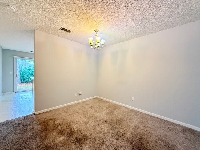 Photo - 5731 Cougar Ln