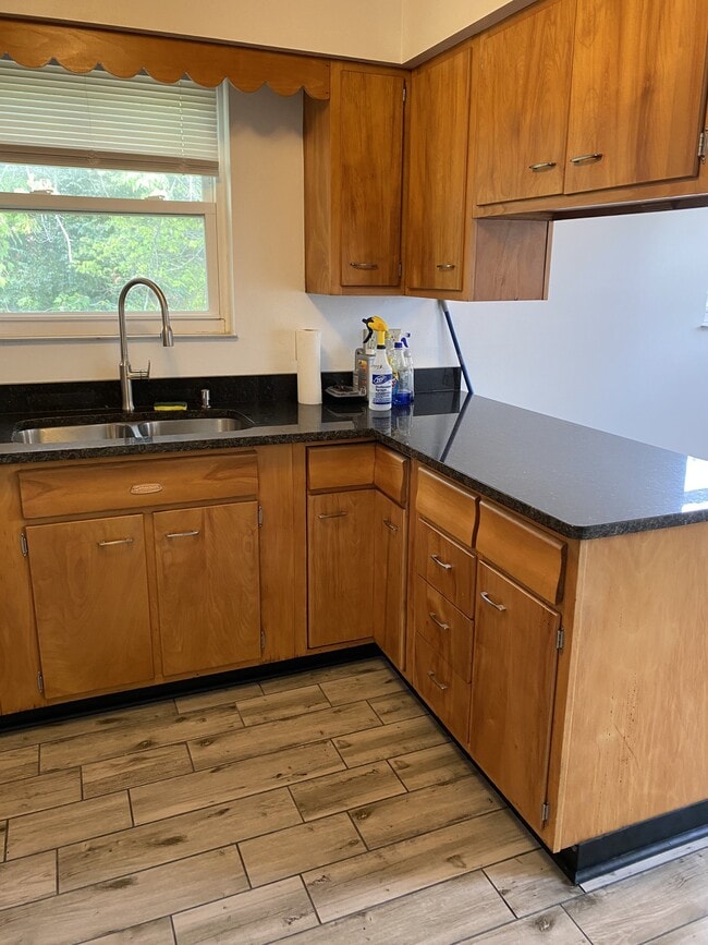 Photo - 4947 Charlemar Dr Unit 2