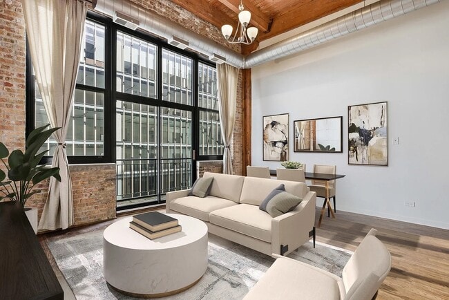 Photo - 215 N Aberdeen St Unit 607B