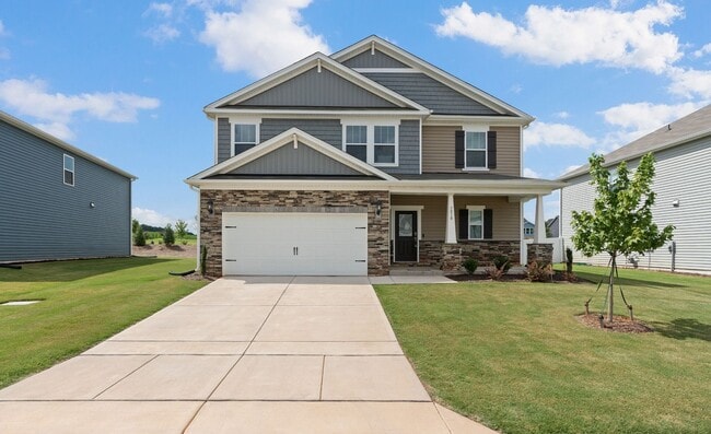 Photo - Perfect Mebane rental with 5 bedrooms and ...