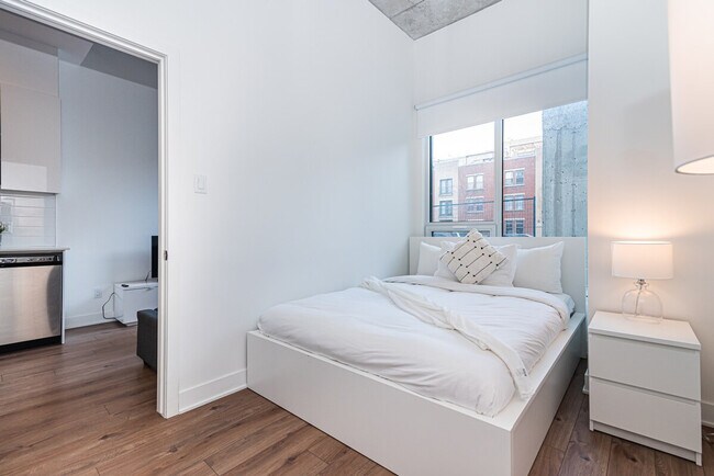Photo - 1640 Rue Berri Unit SI ID1263260P