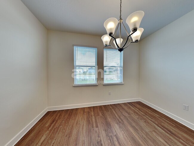 Photo - 4324 Reisswood Loop