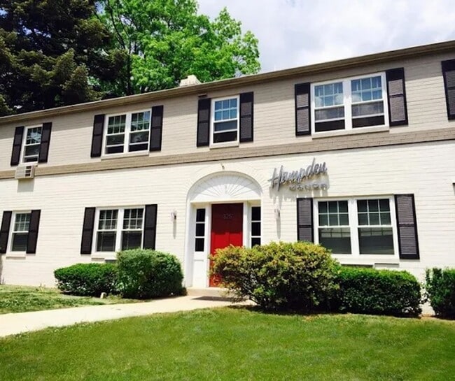 Building Photo - Hampden Manor Unit A6