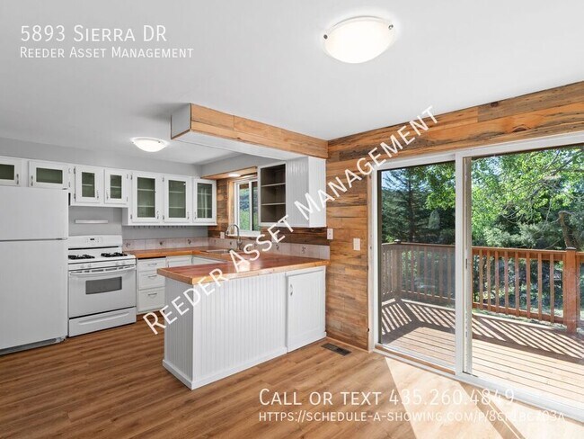 Photo - 5893 Sierra Dr House