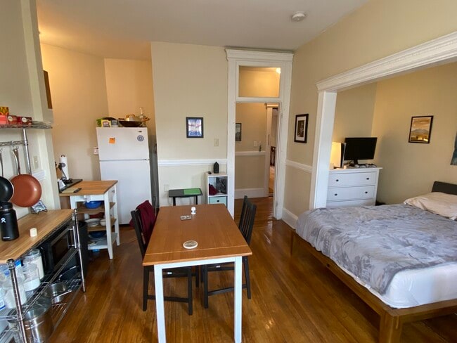 Photo - 45 Hemenway St Unit 3