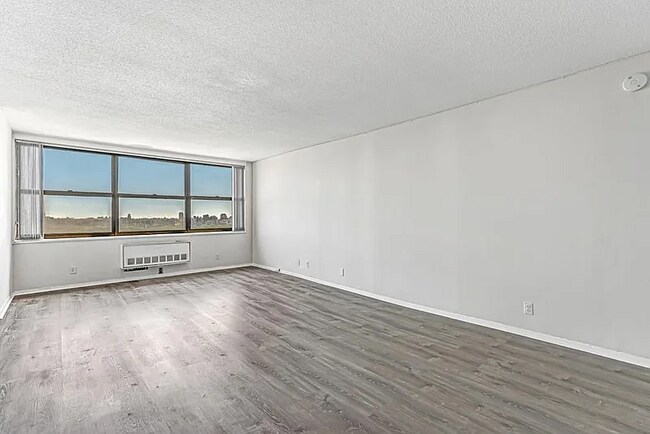 Photo - 7000 Boulevard E Unit 34A