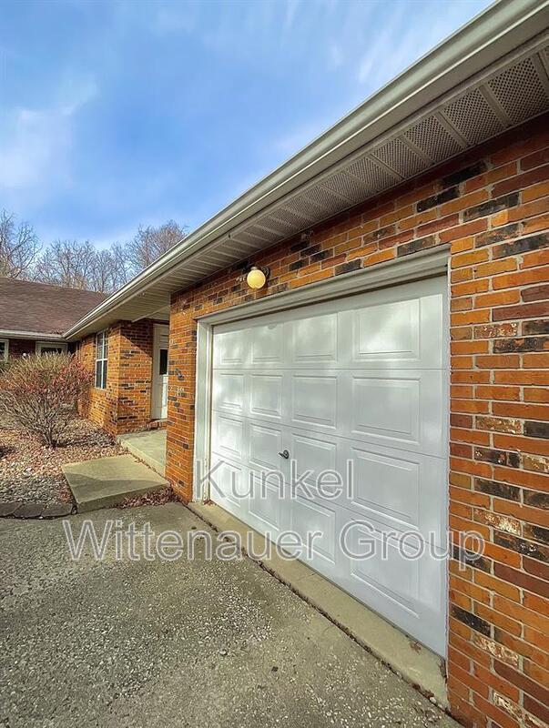 Photo - 64 S Cherry Hills