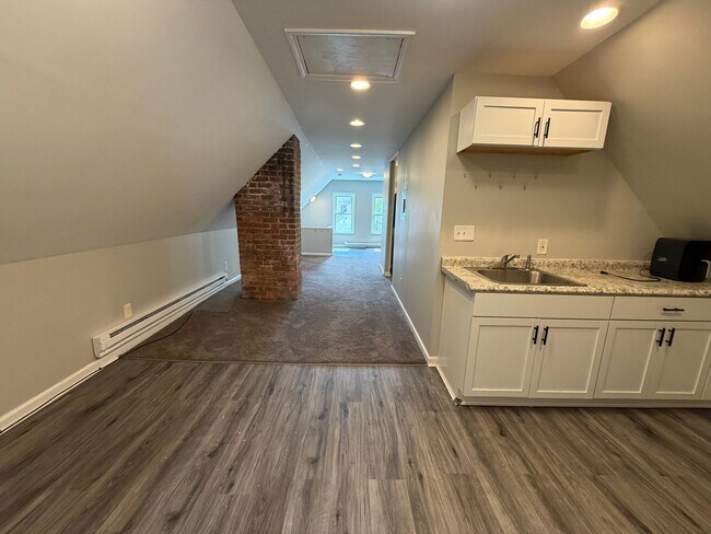 Photo - 7803 Dearborn Ave Unit 3