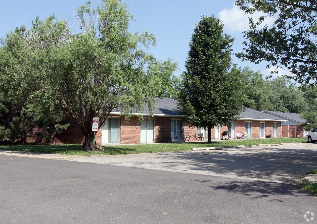 Skyview Apartments - Skyview Apartments