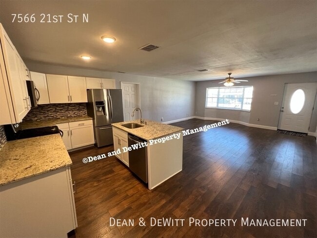 Photo - 7566 21st St N