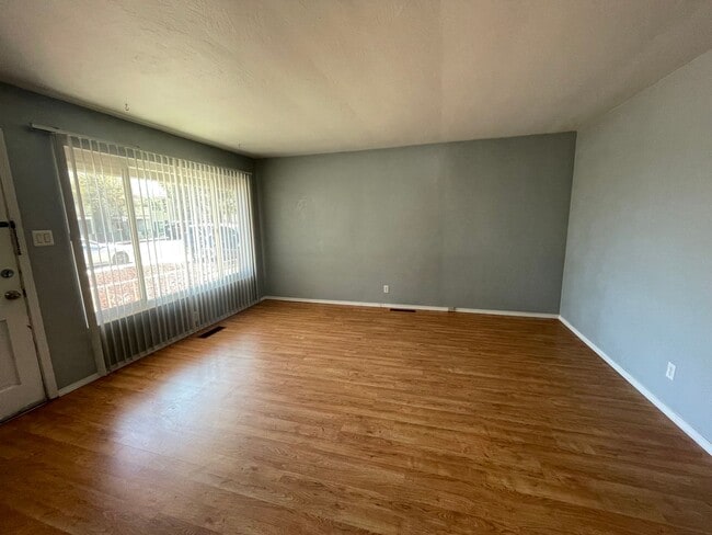 Photo - RN T 505-525 Unidad 505