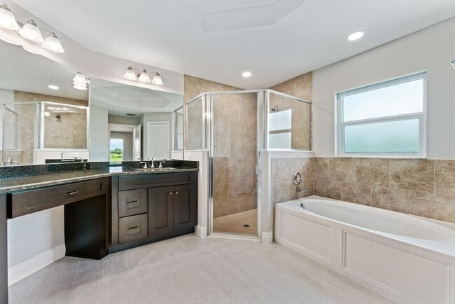 Photo - 20365 Marie Ct