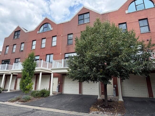 Photo - 2085 Valor Ct