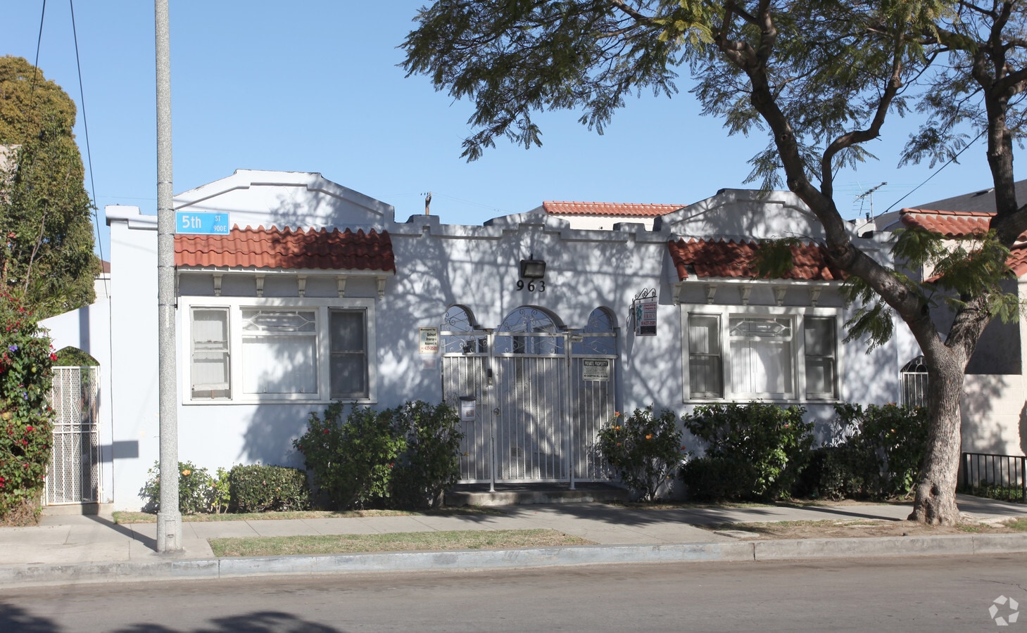 Photo - 963 E 5th St