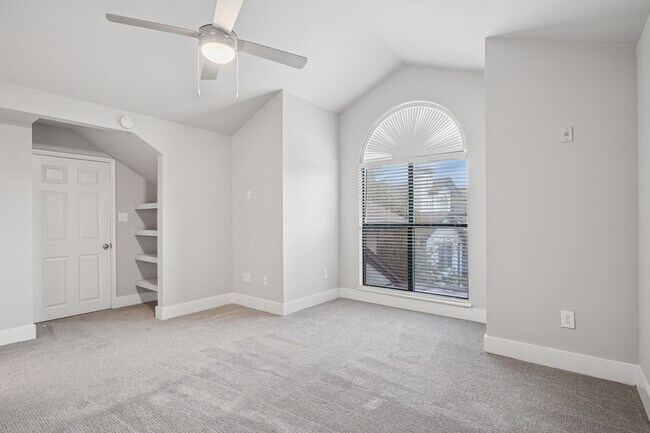 Carrara at Cole