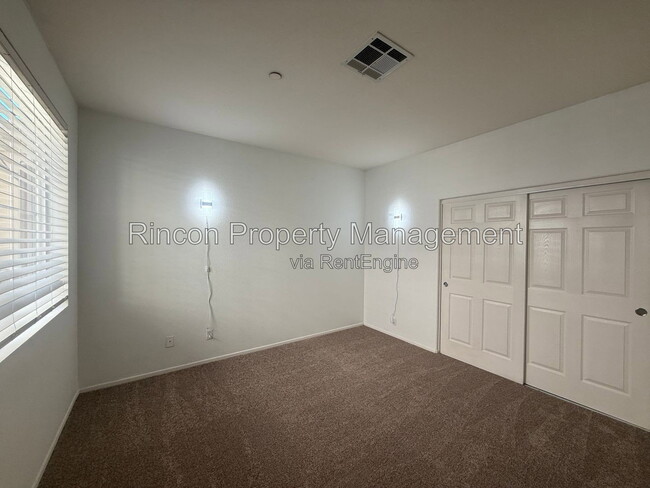 Photo - 2333 Chapel Dr