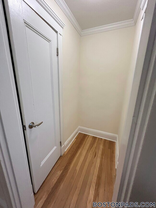 Photo - 22 Chauncy St Unidad 10