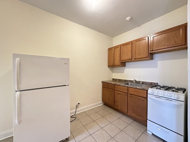 Photo - 4854 N Damen Ave Unit J04W