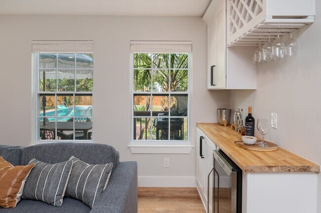 Photo - 111 Patton Dr NE Unidad SI ID1502072P