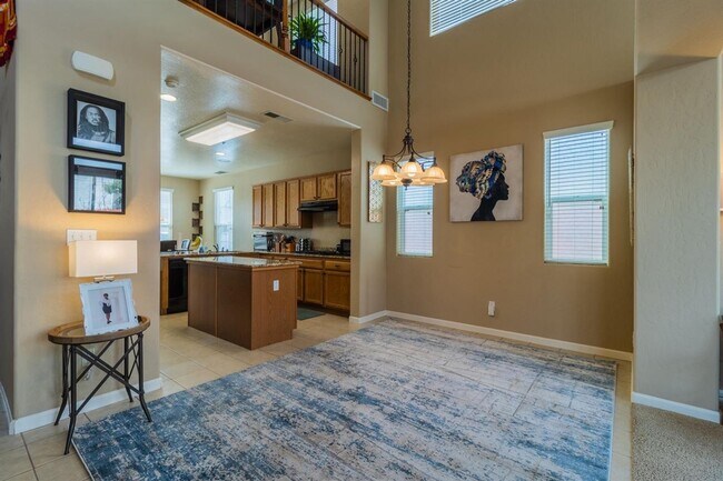 Photo - Immaculate Hanford 3/2.5