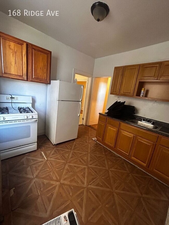 Photo - 168 Ridge Ave