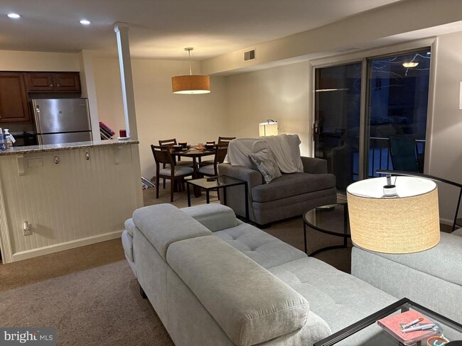 Photo - 7 Rockford Rd Unit E-12