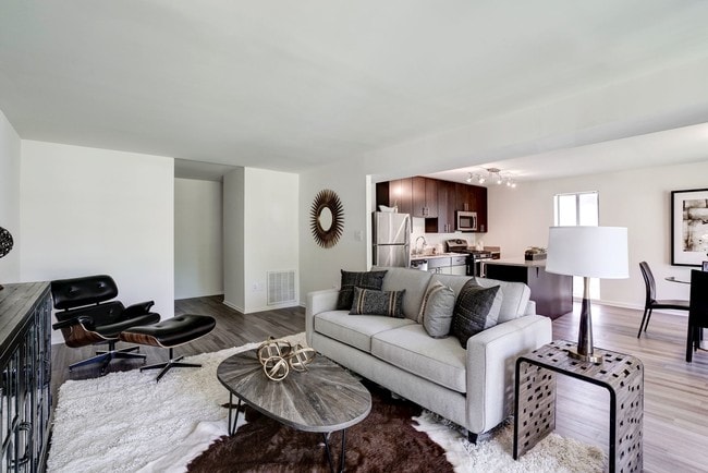 Photo - Charter Oak Apartments