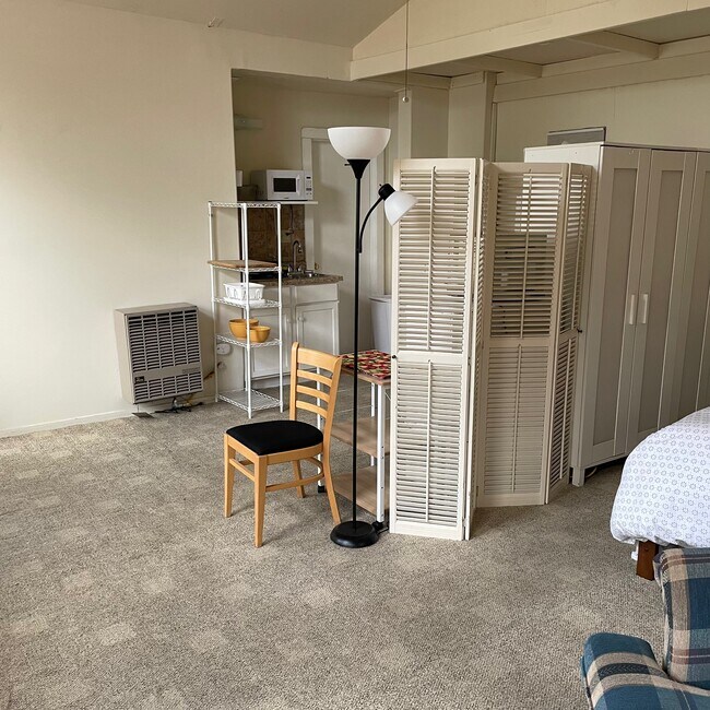 Photo - 1309 D Street Ext