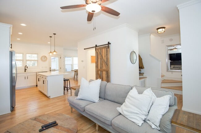 Photo - Charming Cottage in DOWNTOWN Southern Pines