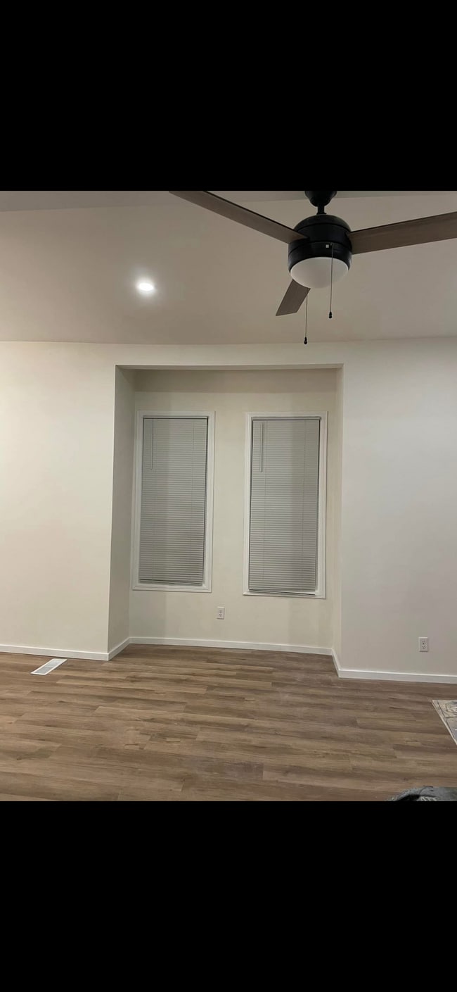 Photo - 131 N 37th St