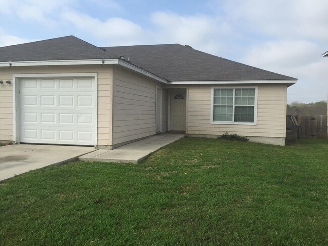 Building Photo - 13025 O'Connor Cove