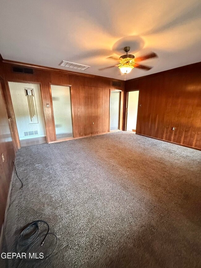 Photo - 601 Blacker Ave