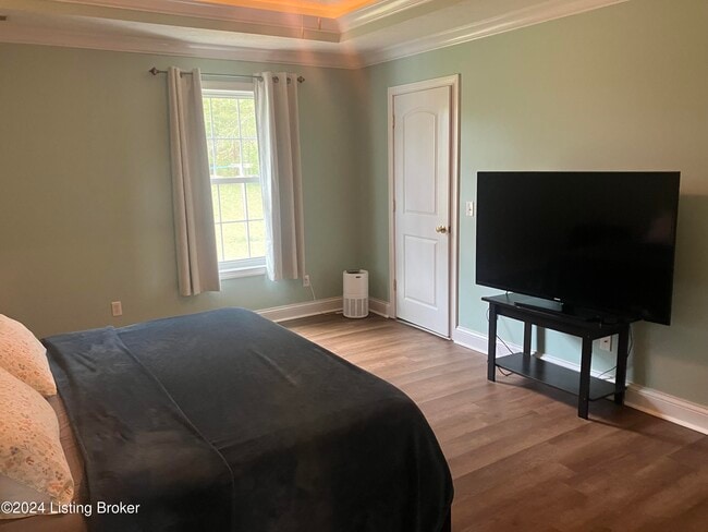 Photo - 80 Bottle Dr