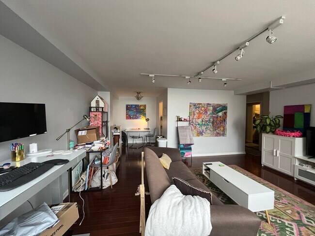 Photo - 3950 N Lake Shore Dr Unit 2017