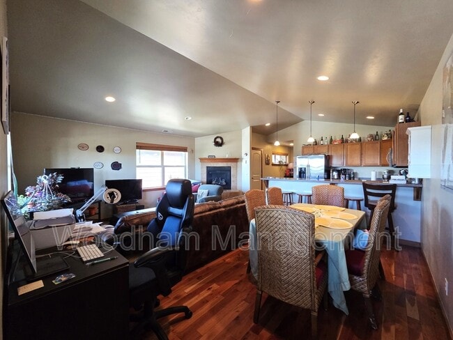 Photo - 1256 Meagher Ave