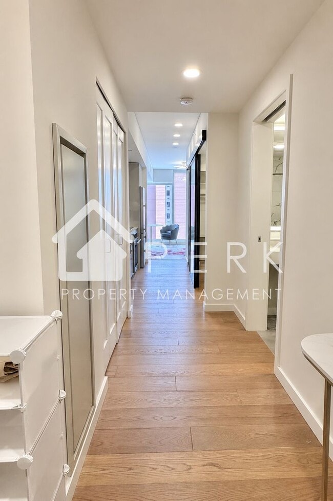 Photo - Modern 1 Bed, 1 Bath Condo at Koda