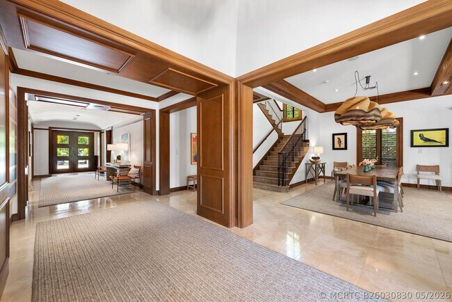 14 Harbor Dr