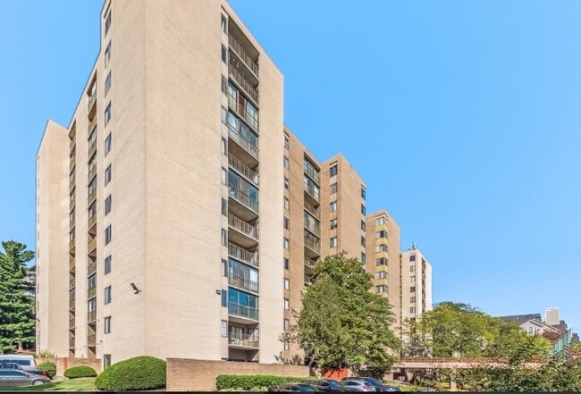 Building Photo - 9200 Edwards Way Unit 505