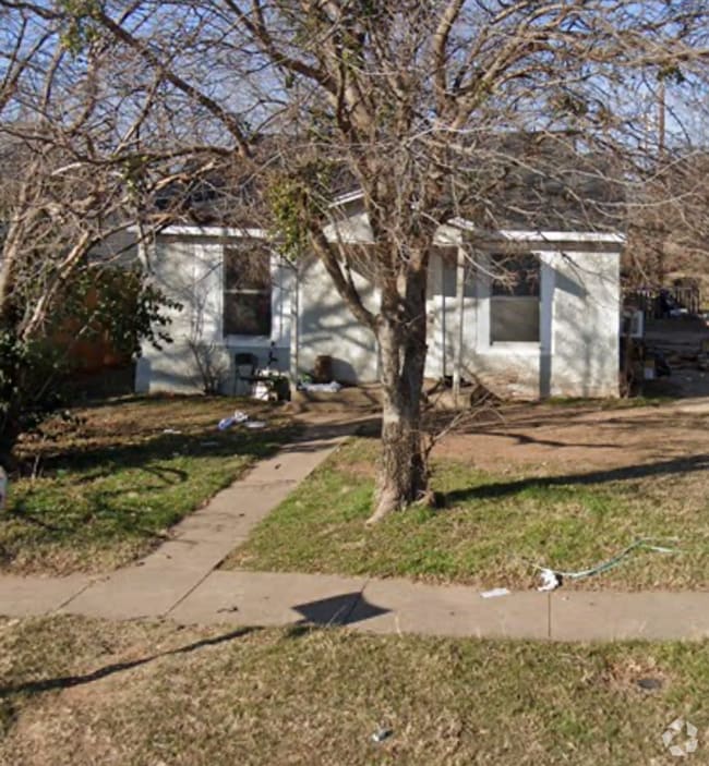 Building Photo - 1442 Portland Ave Rental