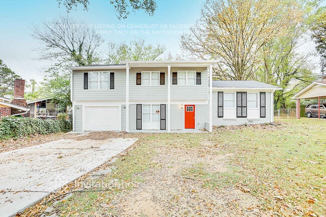 Photo - 334 Dartmouth Dr SW