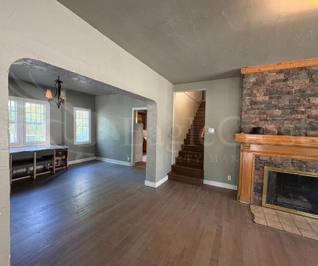 Photo - Large 8-Bedroom Home Across from Whitman C...