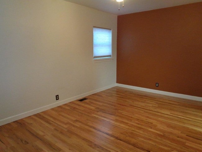 Photo - 916 W Adams Ave Unit 0