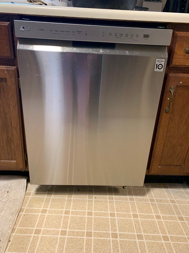 New Dishwasher - 422 W William St Unit .